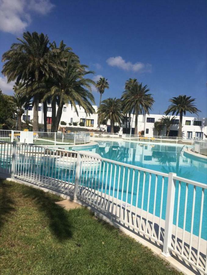 Los Barqueros Corralejo Beach front - Town centre Exterior foto