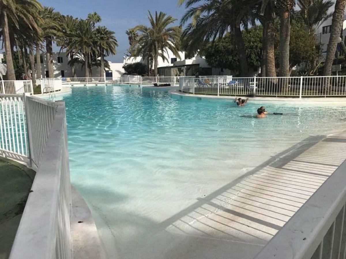 Los Barqueros Corralejo Beach front - Town centre Exterior foto