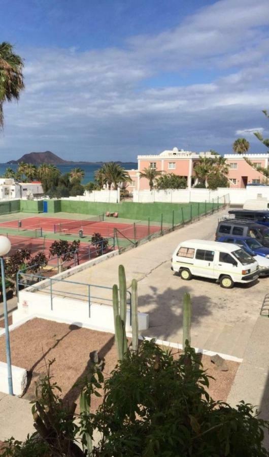 Los Barqueros Corralejo Beach front - Town centre Exterior foto